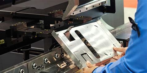 Sheet Metal Fabrication: Balancing Quality, Volumes 